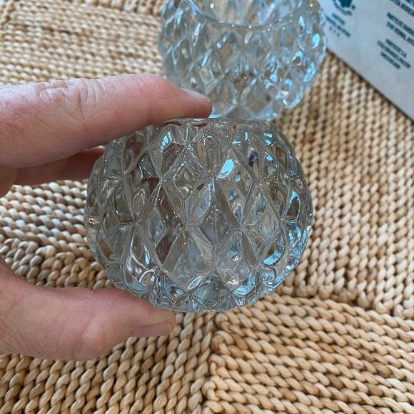 NIB PartyLite Set of 2 Diamond Pattern Clear Glass Votive Candle Holders - Picture 5 of 7